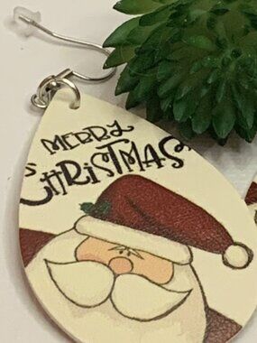 Christmas Earring, Santa Earring, Santa Claus, Holiday Earring, Gift Idea, Santa